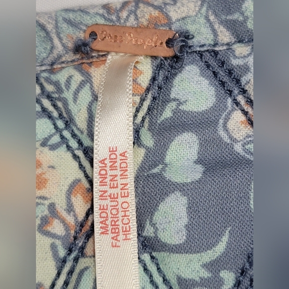 Free People Darla Quilted Mini Skirt Womens Size 2 A- Line Patch Pockets Floral - Picture 8 of 11